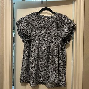JODIFL Black and White Patterned Blouse